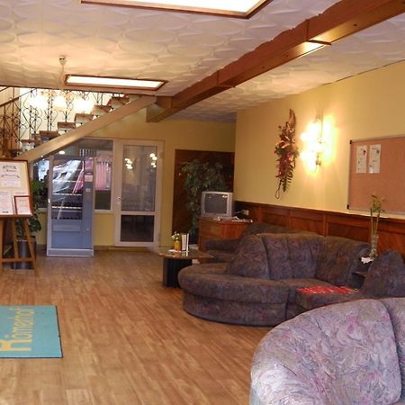 B&B Hotel Romerhof Тульн Экстерьер фото