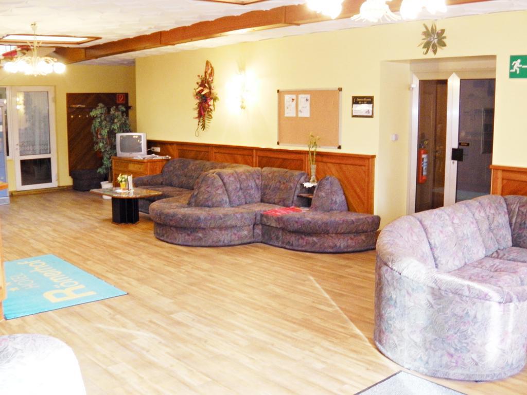 B&B Hotel Romerhof Тульн Экстерьер фото